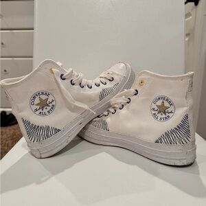 White & blue converse